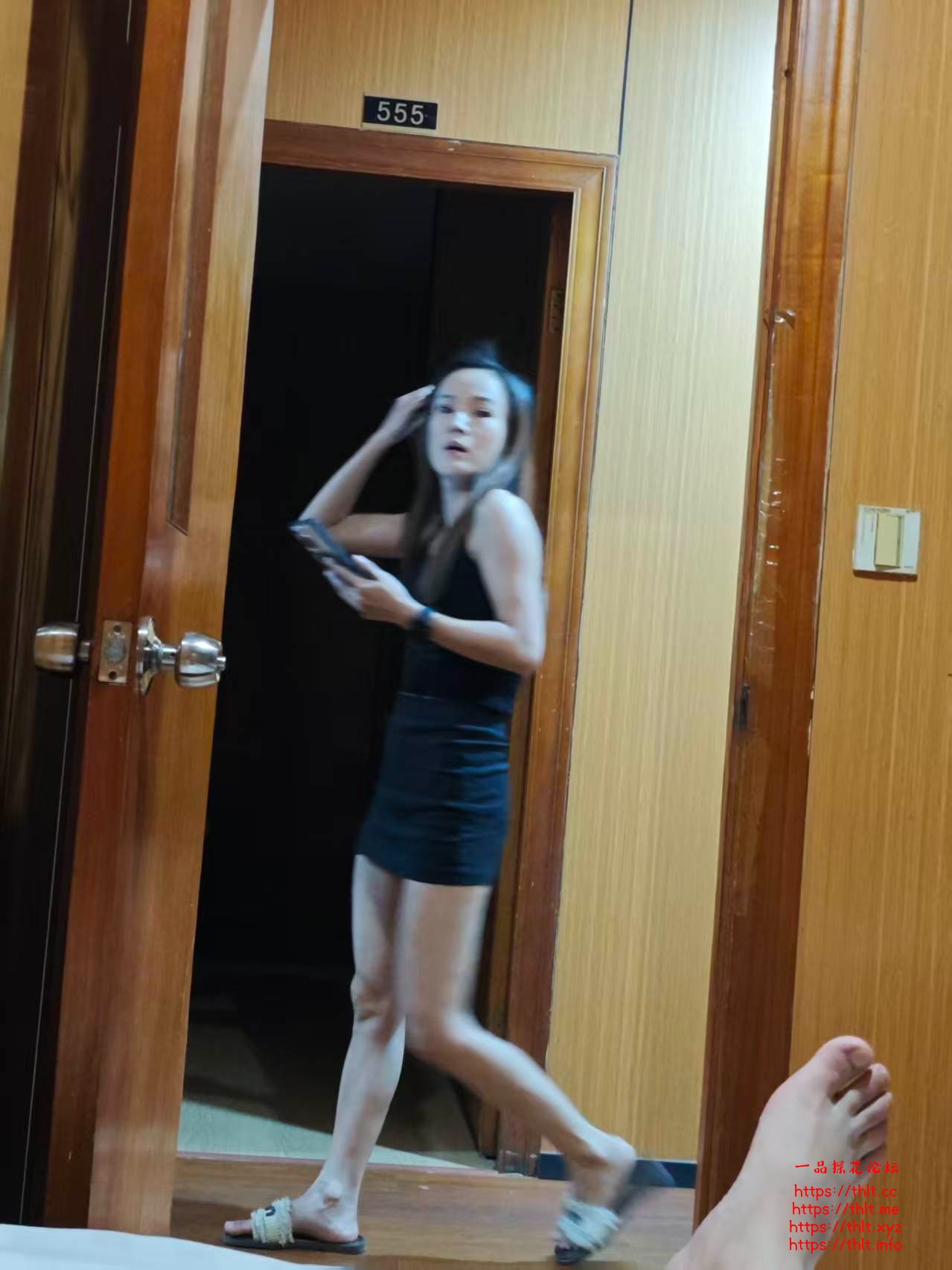 01.jpg